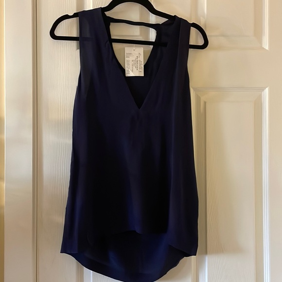 Chaser SILK basics v back tank navy blue - Picture 7 of 10